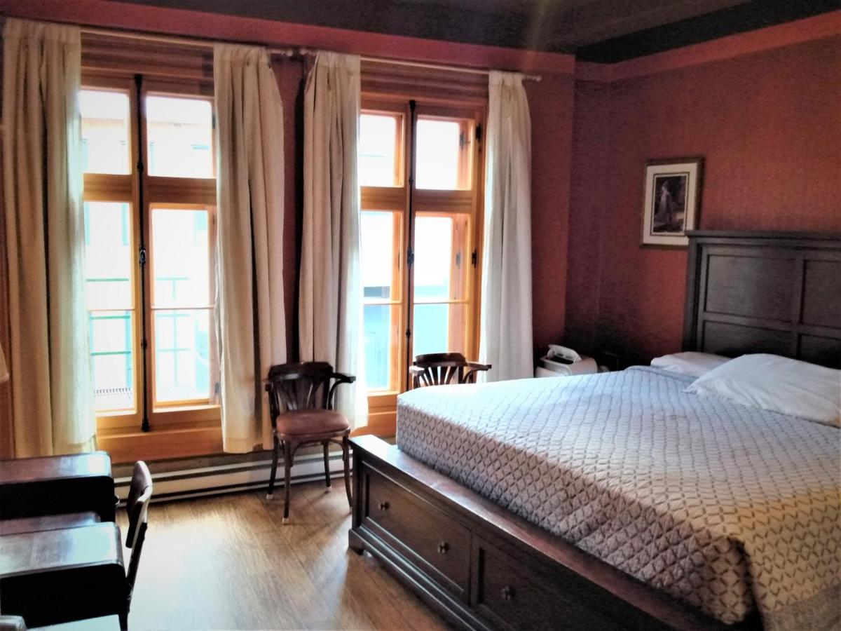 Bed and Breakfast L'Intendant Квебек Экстерьер фото